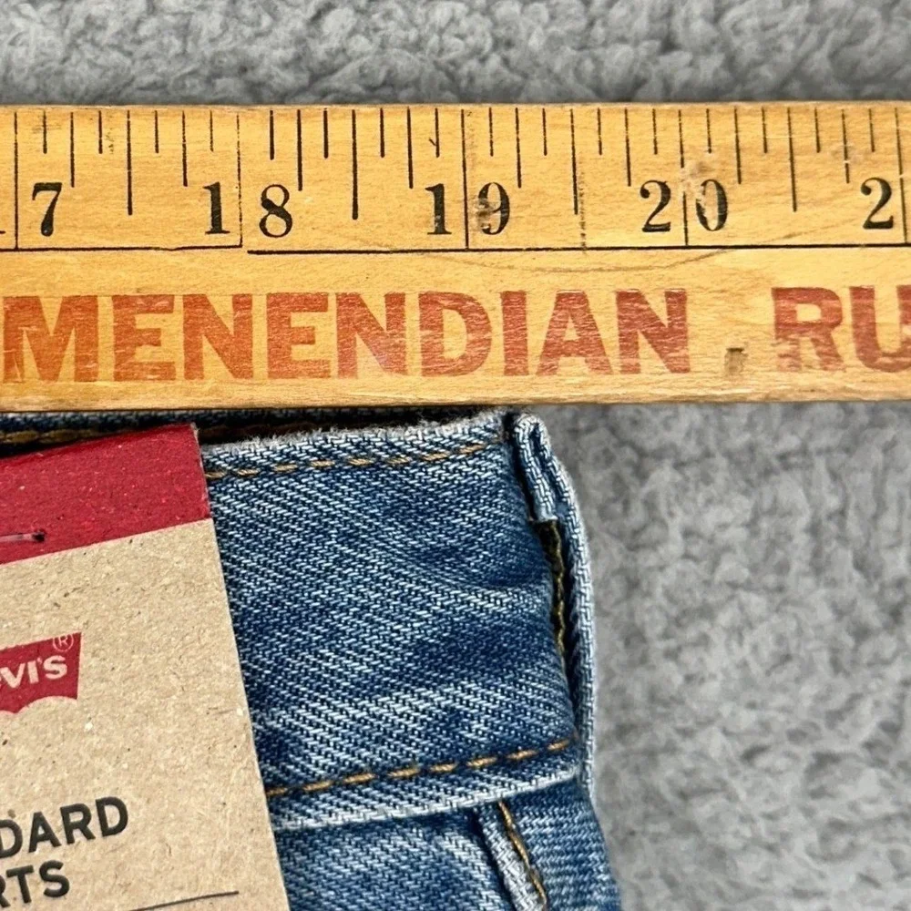 NEW Levis 405 Standard Shorts Mens 38X10 Blue Jean Denim Red Tab 5 Pocket Casual